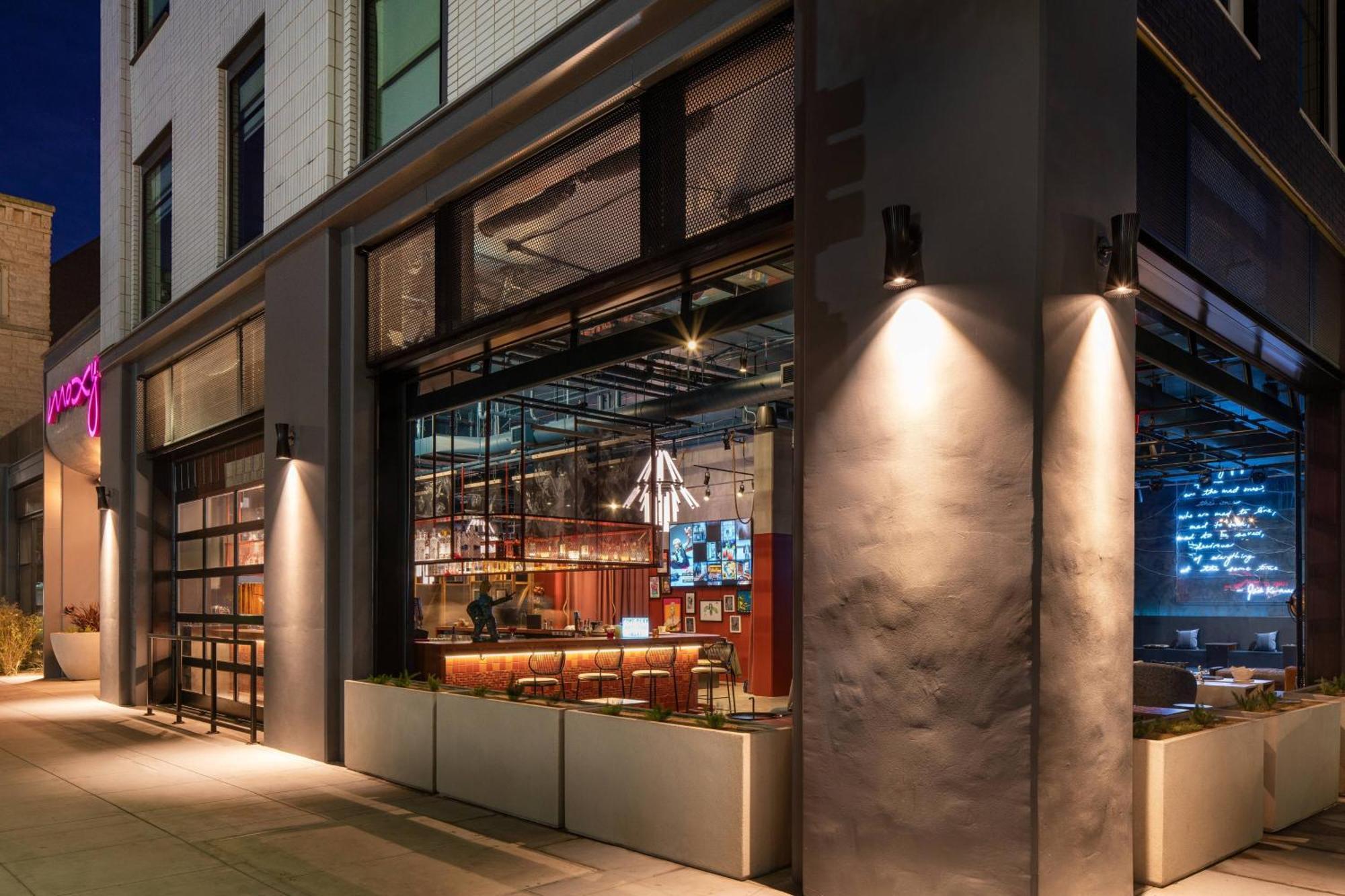Moxy Oakland Uptown Hotel Exterior photo